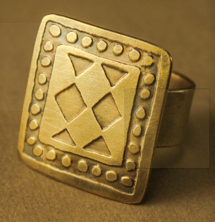 Square ring